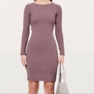 Lululemon long sleeve fitted dress
